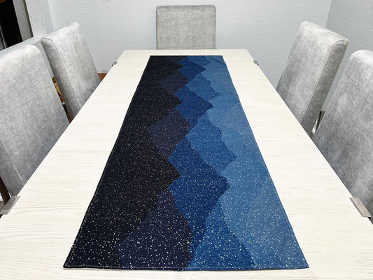 Table runner "Mountains"