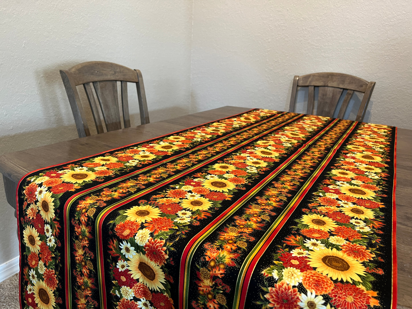 Table runner "Flowers"