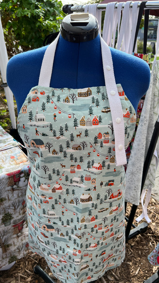 Christmas Apron “Riffle Paper”