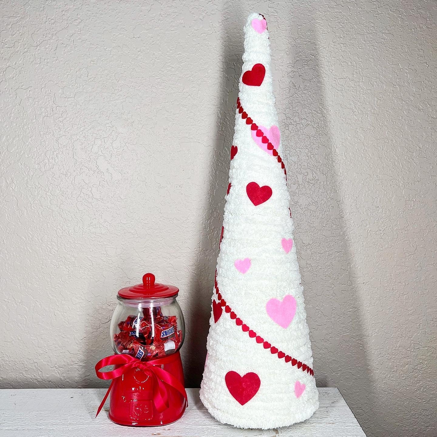 Valentine’s Day yarn trees