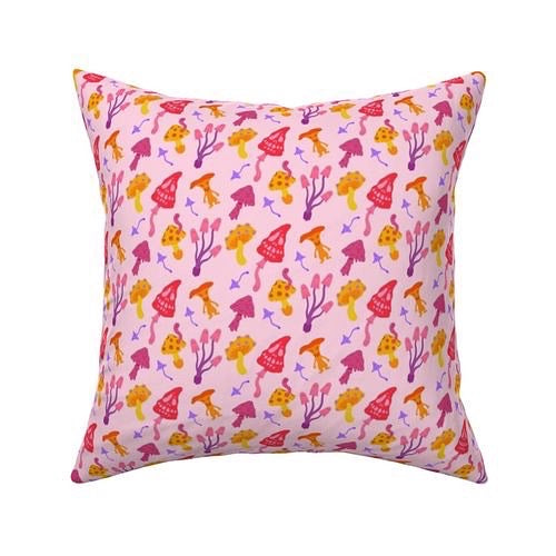 Fabric “Spooky mushrooms” (pink background)