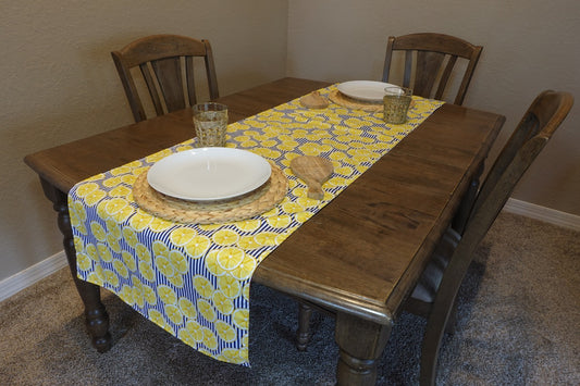 Reversible table runner "Lemons"