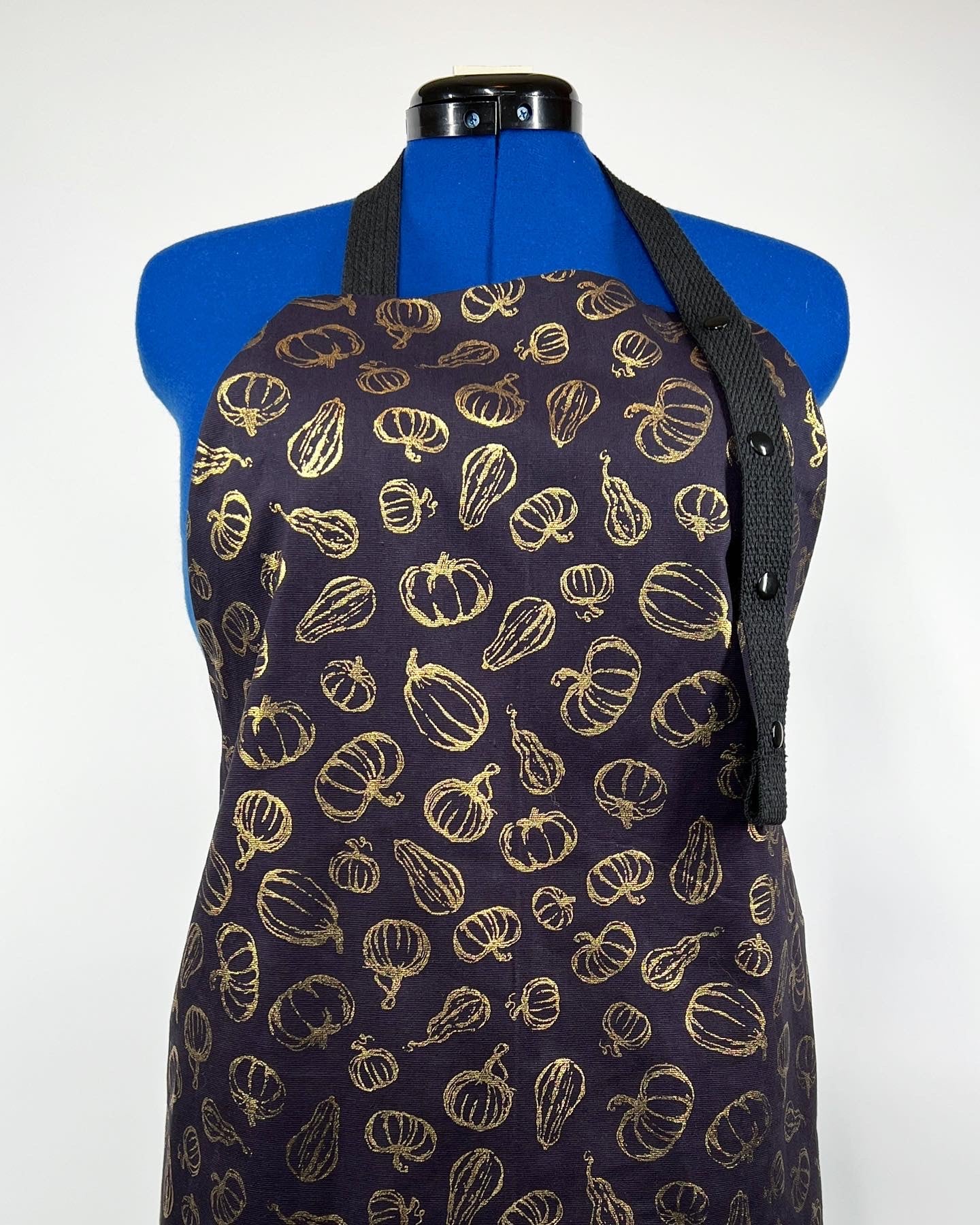 Reversible Apron “Thanksgiving/Friendsgiving”